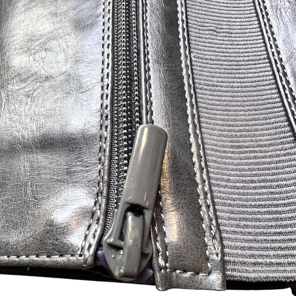 Torrid Knee High Stretch Side Zip Up Boots - Picture 15 of 16